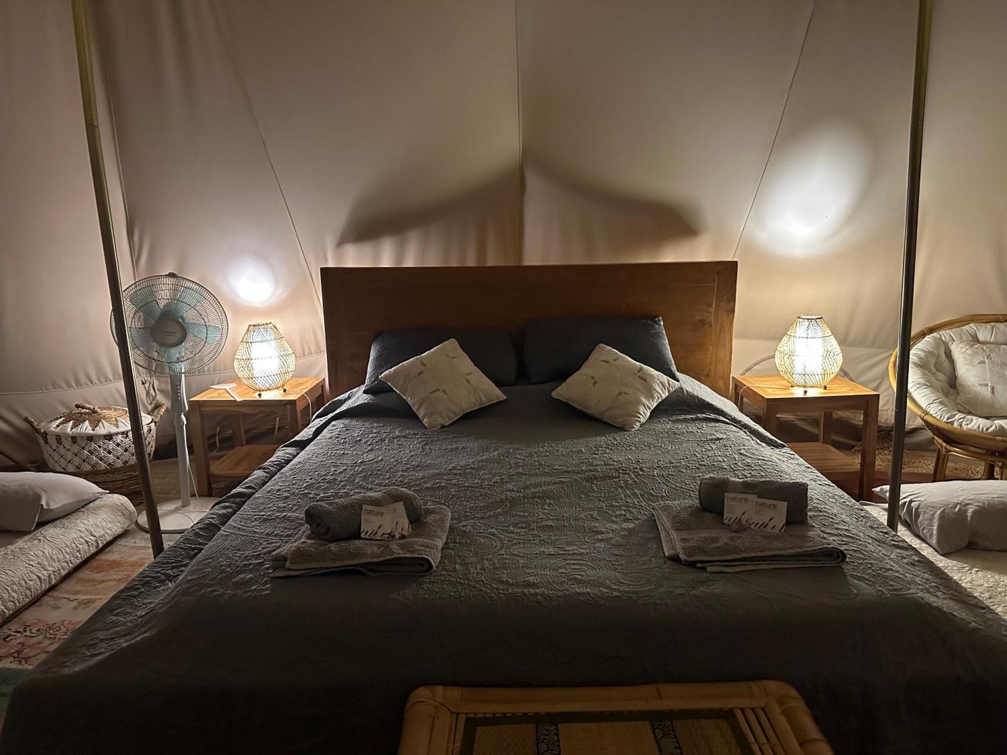 Paraiso Bell Tent Tortosa Ngoại thất bức ảnh